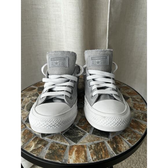 Converse Chuck Taylor Low Top Wolf Grey | Women’s 7 | Style 564331F - Picture 3 of 13
